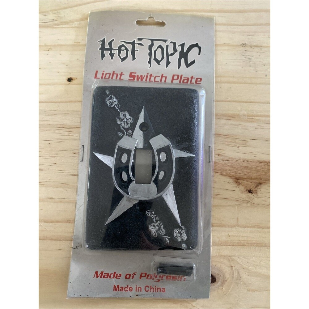 Vintage HOT TOPIC Light Switch Plate Polyresin Horseshoe Nautical Star Floral